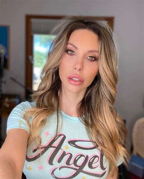 chloe lattanzi net worth|Chloe Lattanzi Husband, Net Worth, Wiki, Height, Age, Bio,。